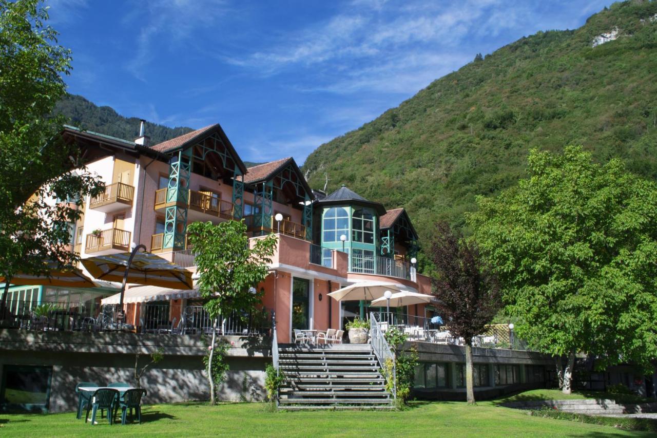 Club Hotel Tenno Zewnętrze zdjęcie
